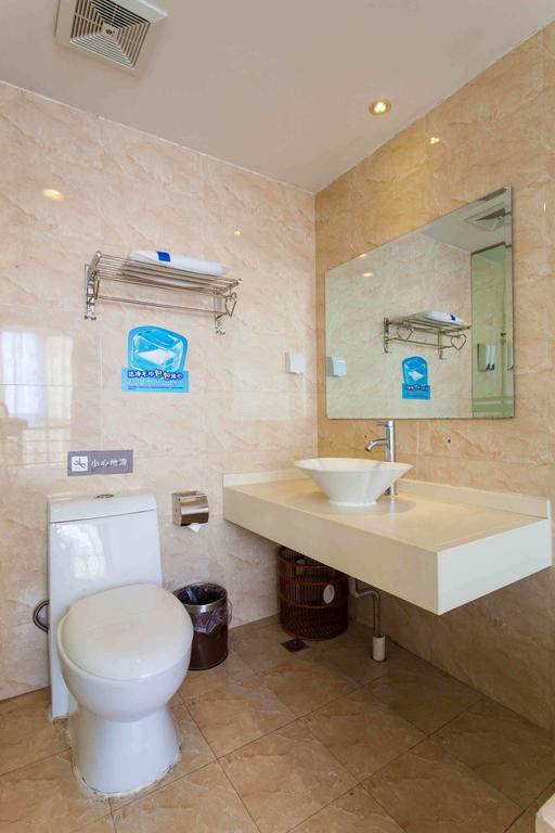 7Days Inn Foshan Qiandeng Lake Nangui Road Subway Station Rum bild